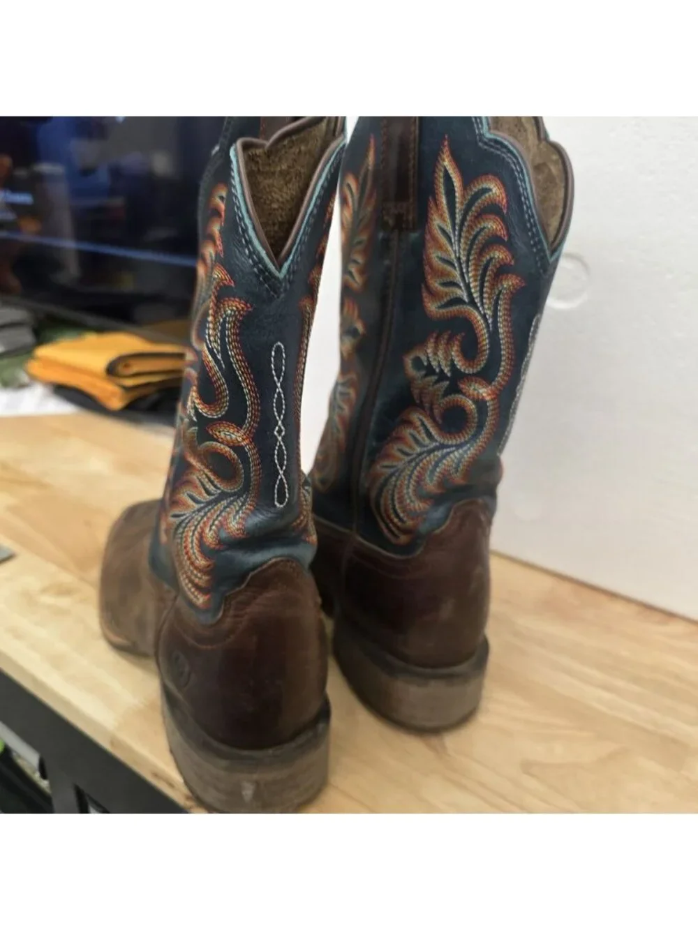 Ariat Women Gillette Brown Western Cowboy Square Toe Boots sz 8B - Picture 4 of 11